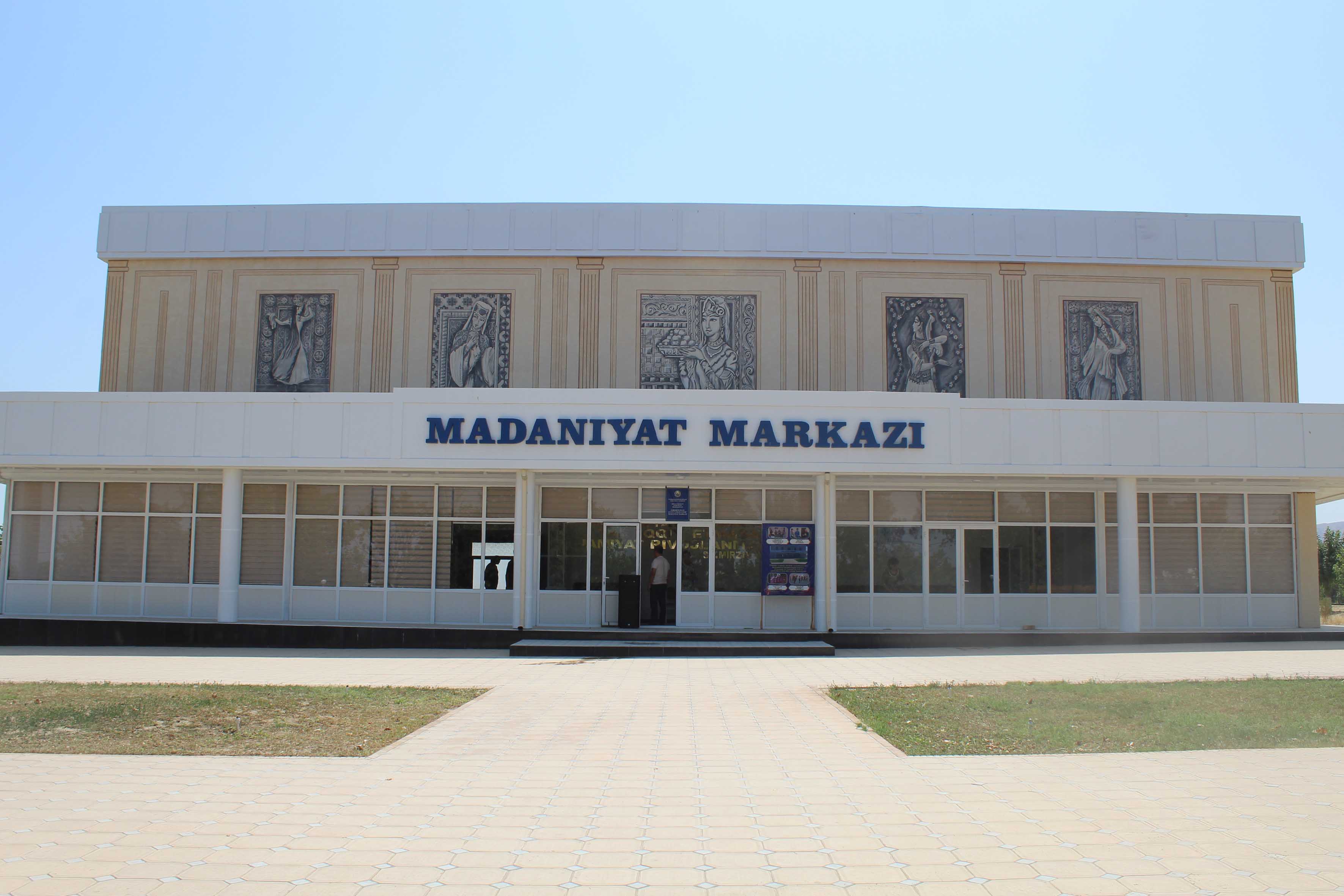 32-son  “Chamanzor” madaniyat markazi