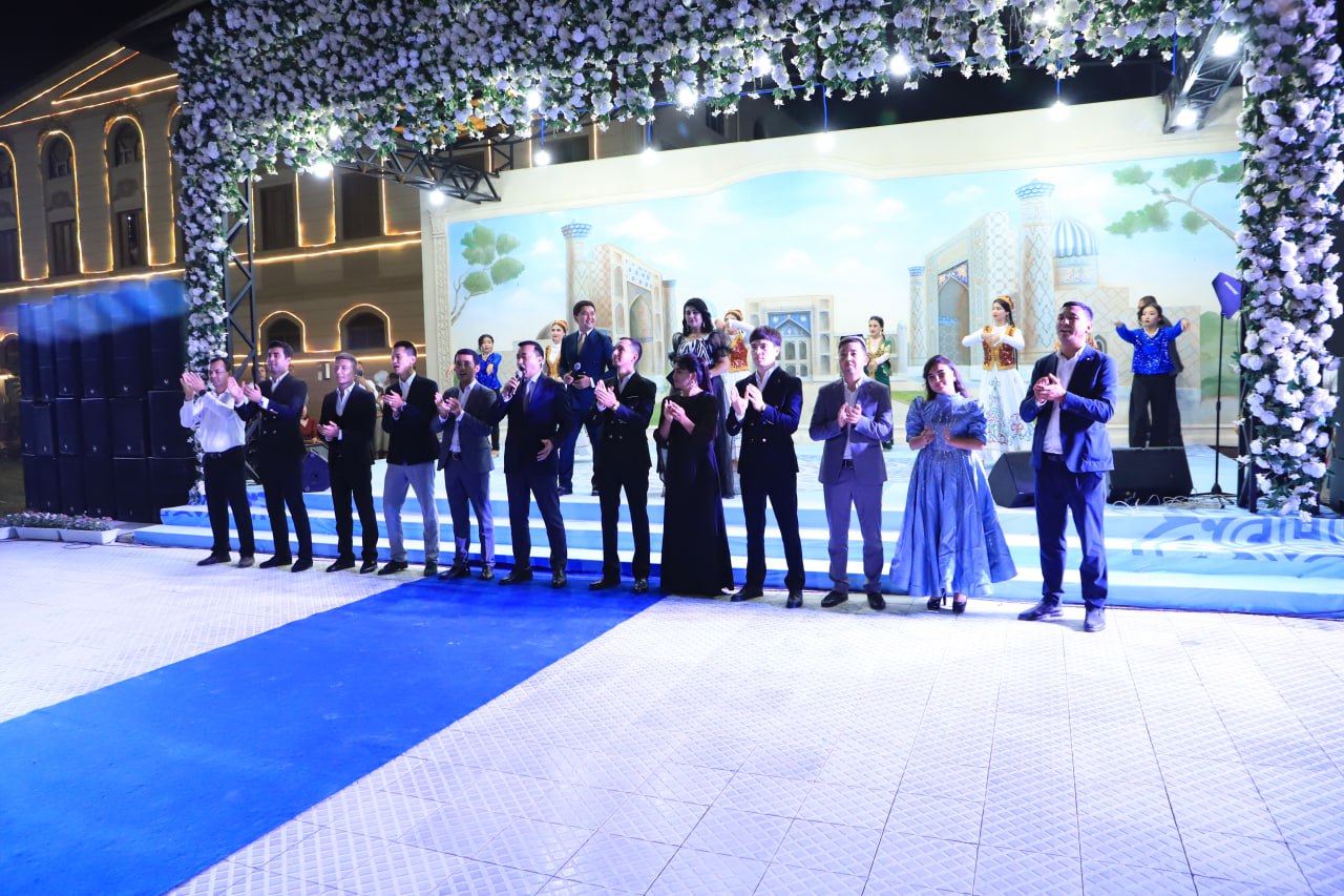 Do‘stlik tumanida mustaqillik bayramiga bag'ishlangan tantanali tadbir bo'lib o'tdi