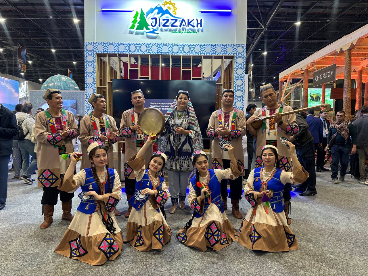 “Ipak yo‘lida turizm” 30-Toshkent xalqaro turizm yarmarkasi bo‘lib o‘tmoqda...